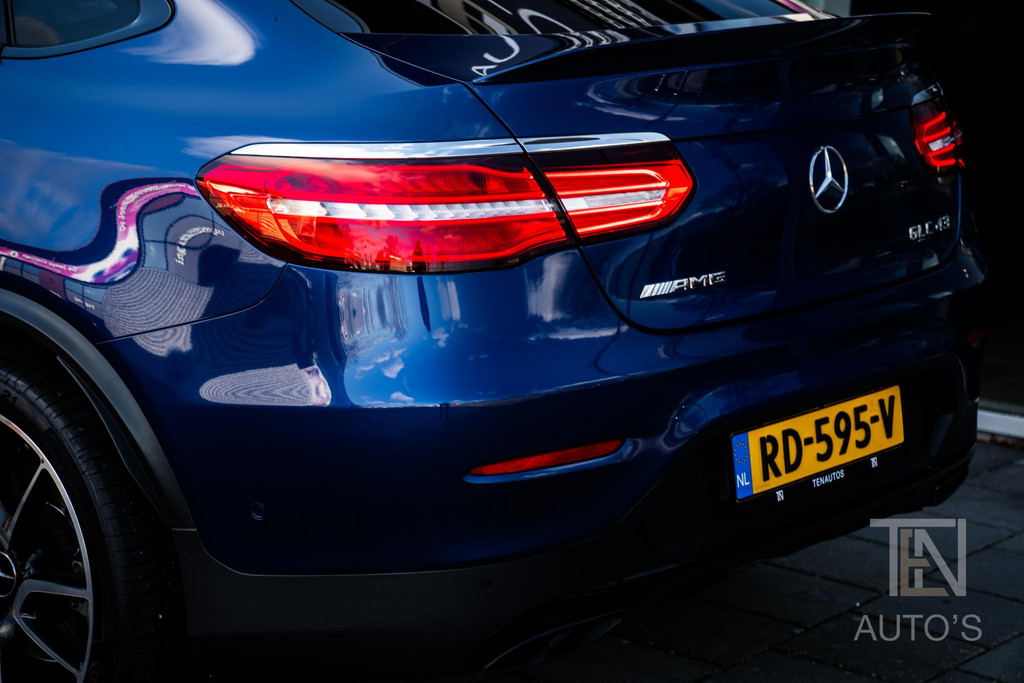 49745195-4.jpg