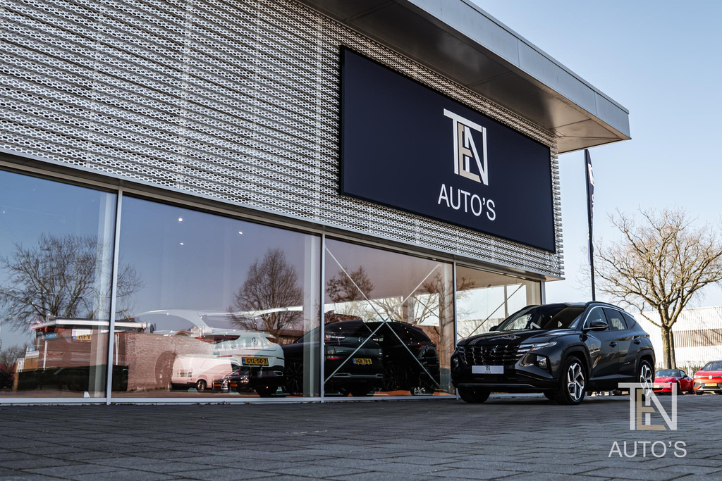 49672043-35.jpg